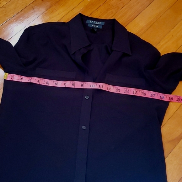 NWOT Lauren Ralph Lauren Lightweight black blouse. Lightweight. Slim fit. S. - Picture 7 of 10